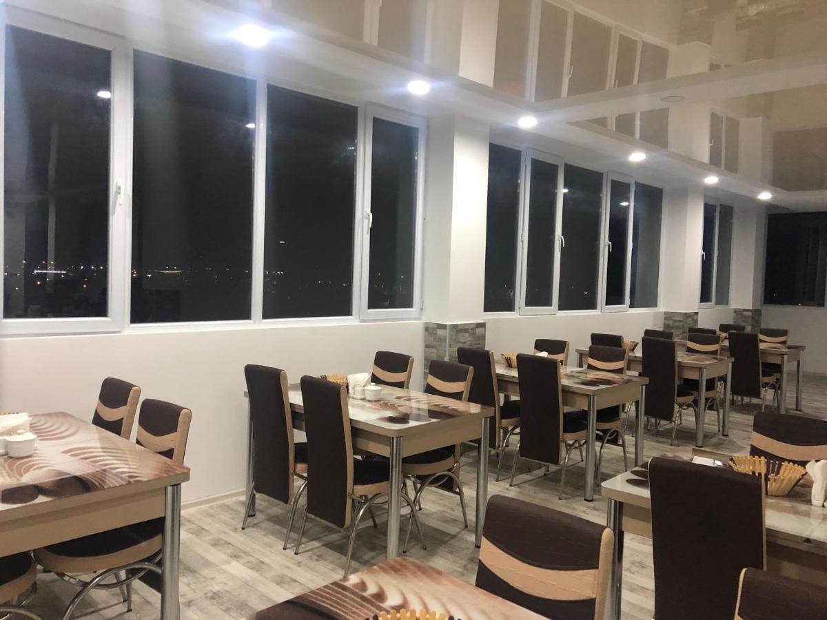 Hotel Royal Georgia Batumi Luaran gambar